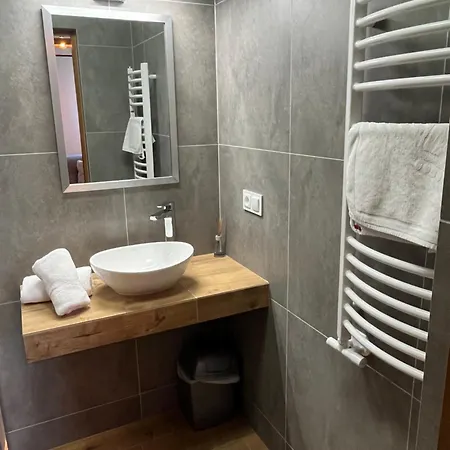 U Petuski Apartment