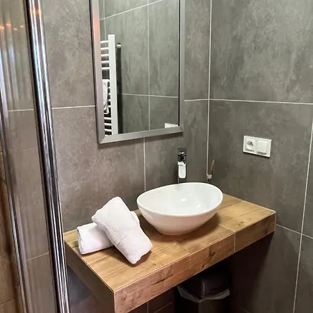 U Petuski Z Jacuzzi Apartmán